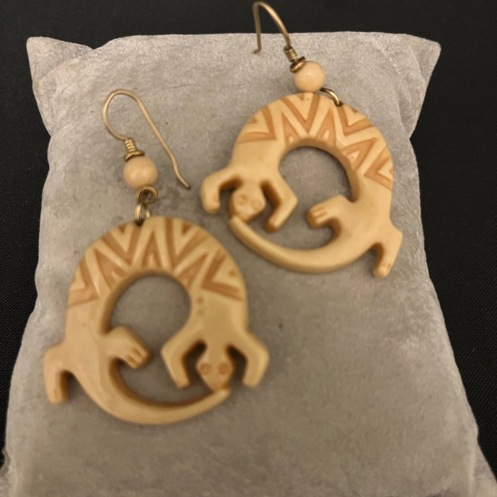 Rare Vintage Signed Laurel Burch Salamander Earrings